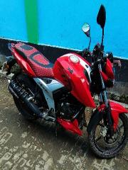 TVS Apache RTR 160 4V